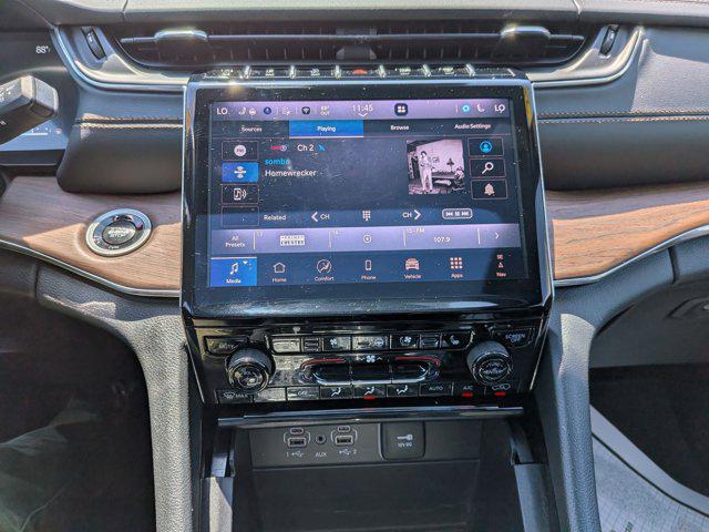 2025 Jeep Grand Cherokee Summit 4x4