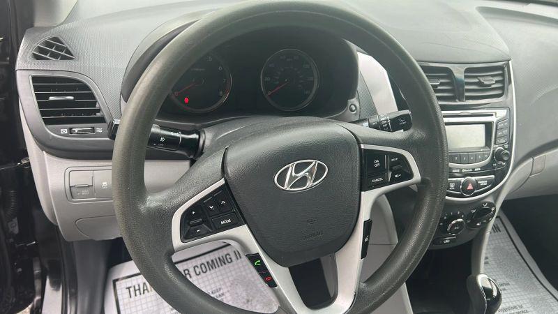 2012 Hyundai Accent GLS