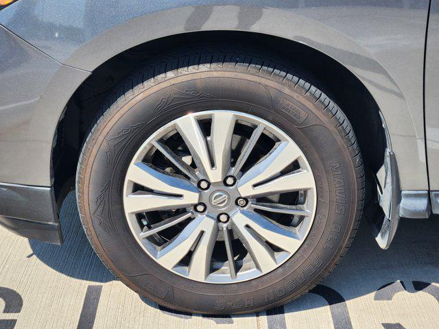 2020 Nissan Pathfinder SL 2WD