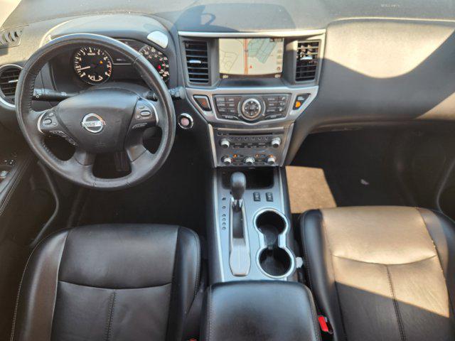 2020 Nissan Pathfinder SL 2WD