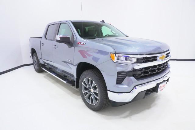 2026 Chevrolet Silverado 1500 4WD Crew Cab Standard Bed LT
