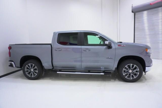 2026 Chevrolet Silverado 1500 4WD Crew Cab Standard Bed LT