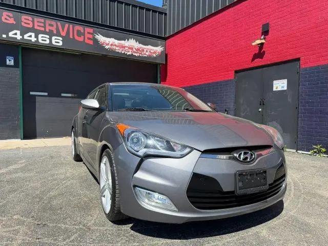 2012 Hyundai Veloster Base w/Black for sale in Waukegan, IL