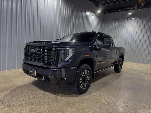 2024 GMC Sierra 2500HD Denali Ultimate for sale in Middlebury, IN