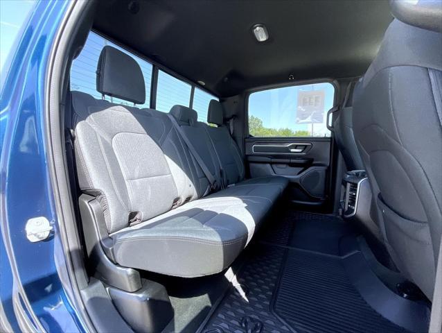 2021 Ram 1500 Big Horn Crew Cab 4x4 5'7" Box