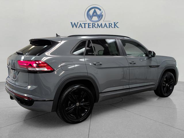 2023 Volkswagen Atlas Cross Sport 3.6L V6 SEL R-Line Black