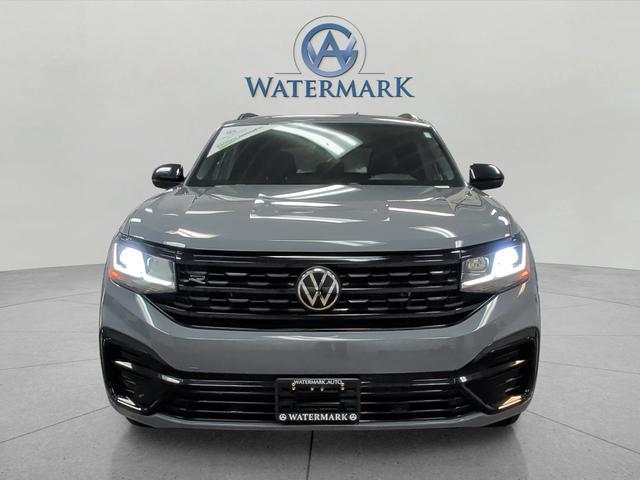 2023 Volkswagen Atlas Cross Sport 3.6L V6 SEL R-Line Black