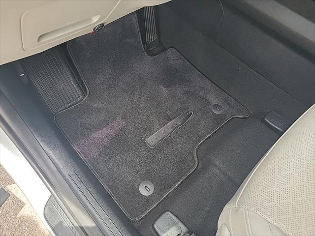 2022 Kia Sorento Hybrid S
