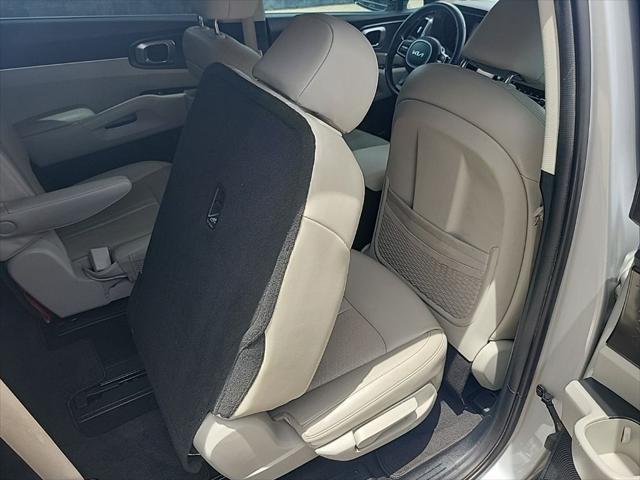 2022 Kia Sorento Hybrid S