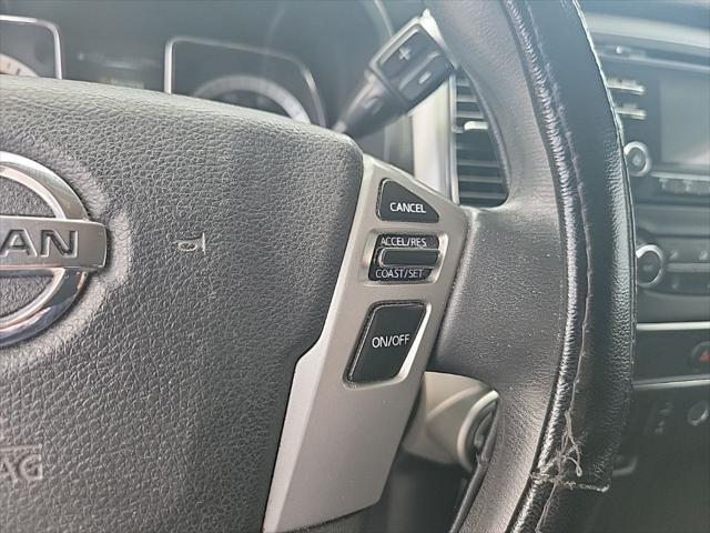 2017 Nissan Titan SV