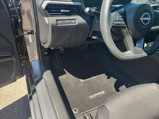 2025 Nissan Altima S FWD