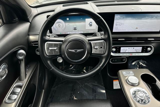 2023 Genesis GV60 Advanced AWD