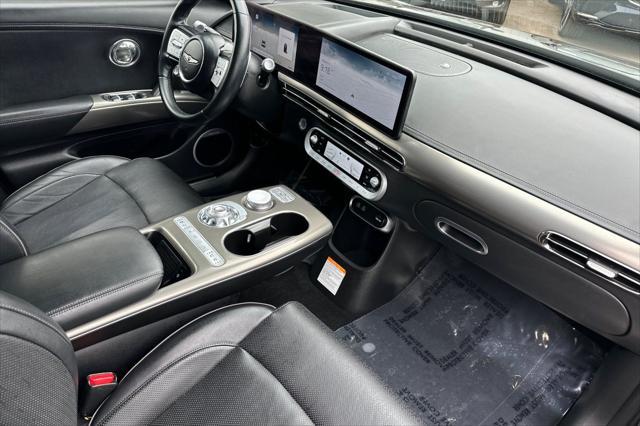 2023 Genesis GV60 Advanced AWD
