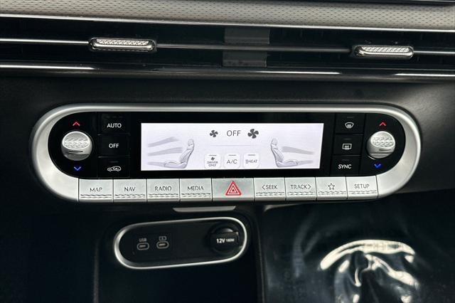 2023 Genesis GV60 Advanced AWD
