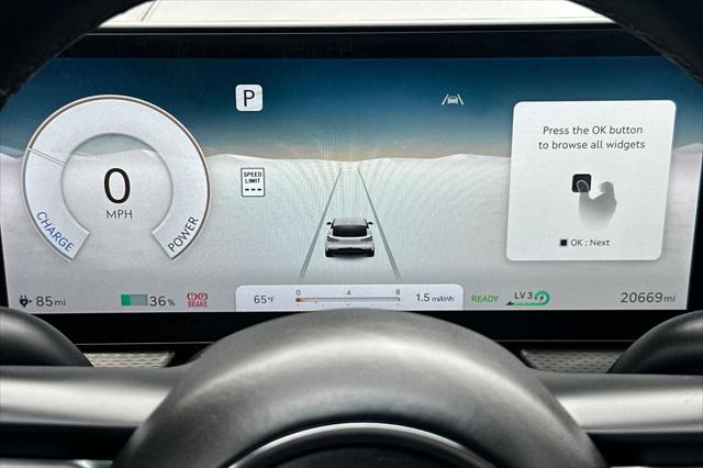 2023 Genesis GV60 Advanced AWD