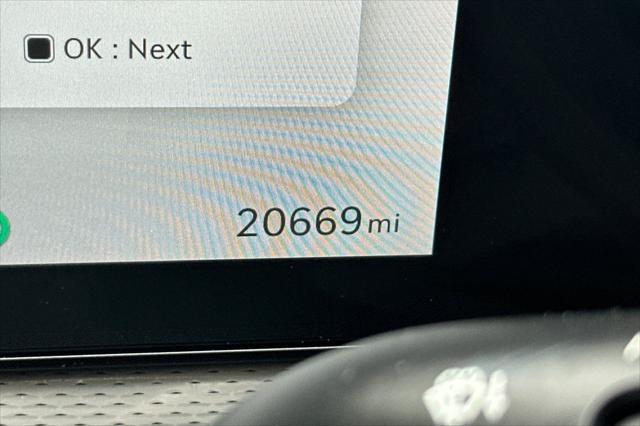 2023 Genesis GV60 Advanced AWD