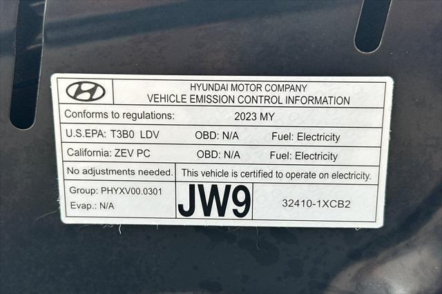 2023 Genesis GV60 Advanced AWD