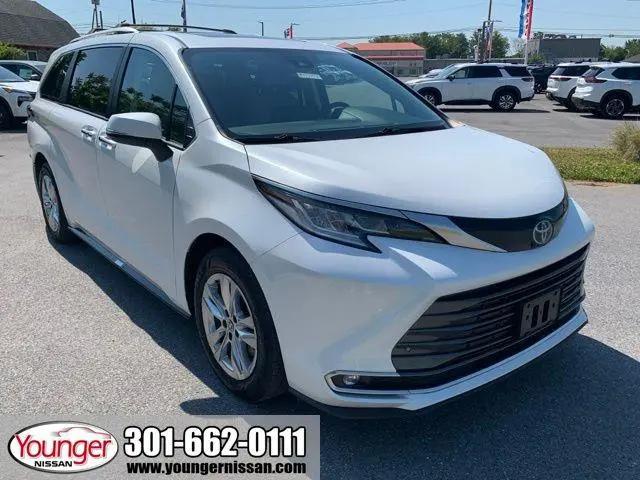 2022 Toyota Sienna Limited for sale in Frederick, MD