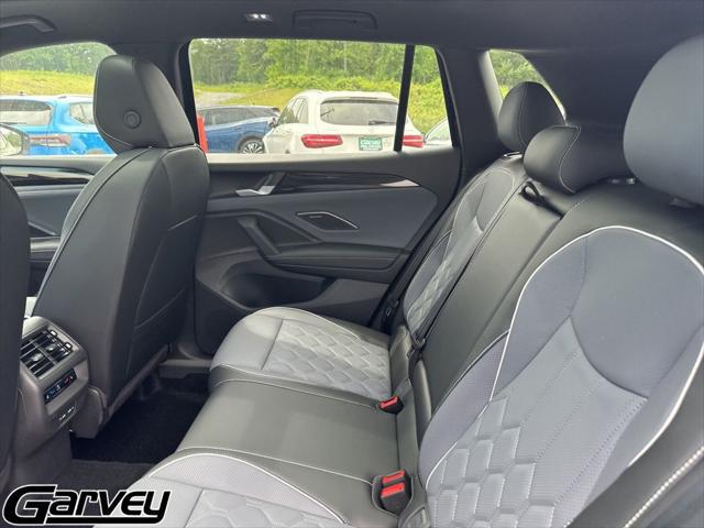 2026 Volkswagen Tiguan SEL R-Line Turbo