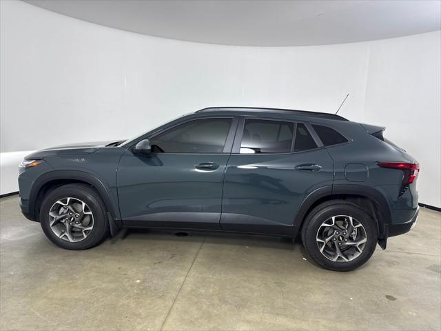 2025 Chevrolet Trax FWD LT