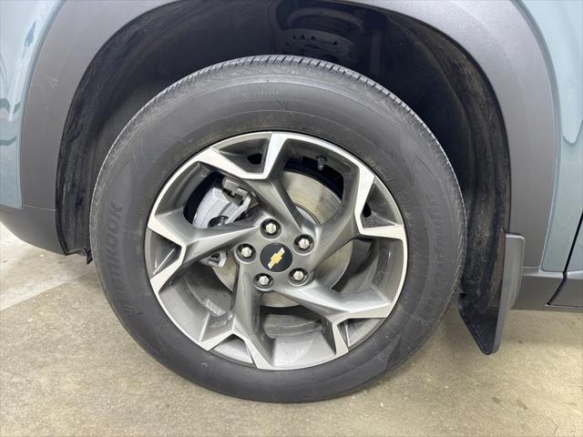 2025 Chevrolet Trax FWD LT
