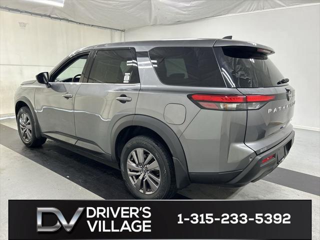 2023 Nissan Pathfinder S 4WD