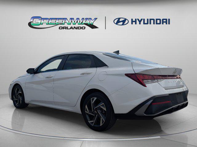 2024 Hyundai Elantra Hybrid Limited