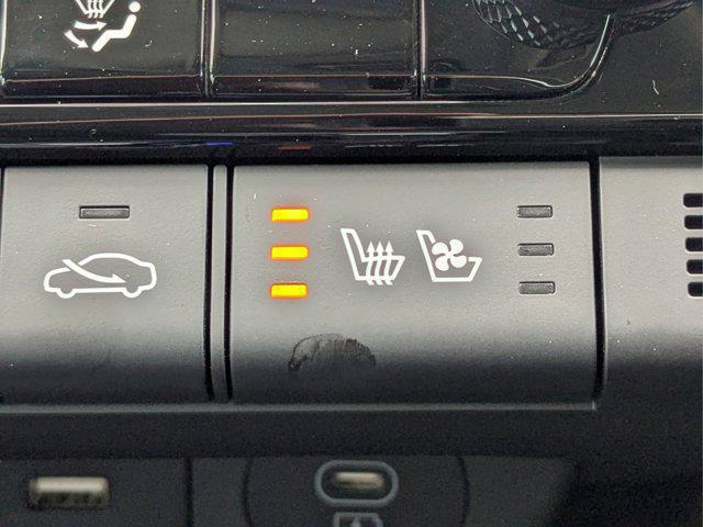 2024 Hyundai Elantra Hybrid Limited