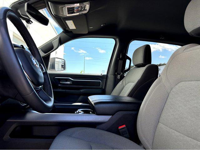 2025 Ram 1500 Big Horn Crew Cab 4x4 5'7" Box