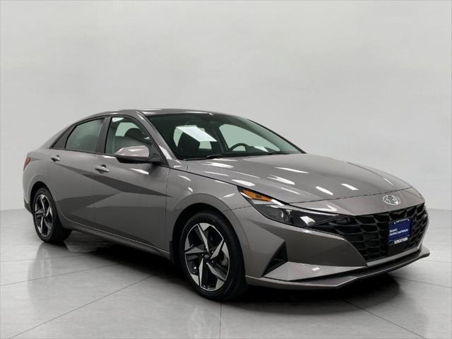 2023 Hyundai Elantra SEL for sale in APPLETON, WI