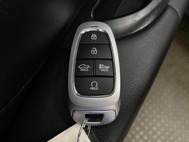 2022 Hyundai Santa Cruz SEL Premium