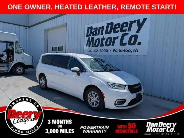 2023 Chrysler Pacifica Touring L for sale in Waterloo, IA