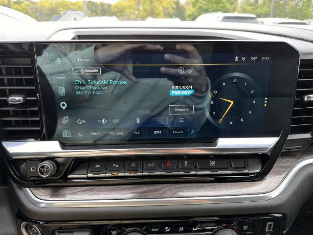 2025 Chevrolet Silverado 1500 4WD Crew Cab Short Bed LTZ