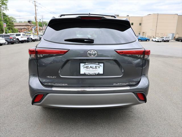 2023 Toyota Highlander Platinum
