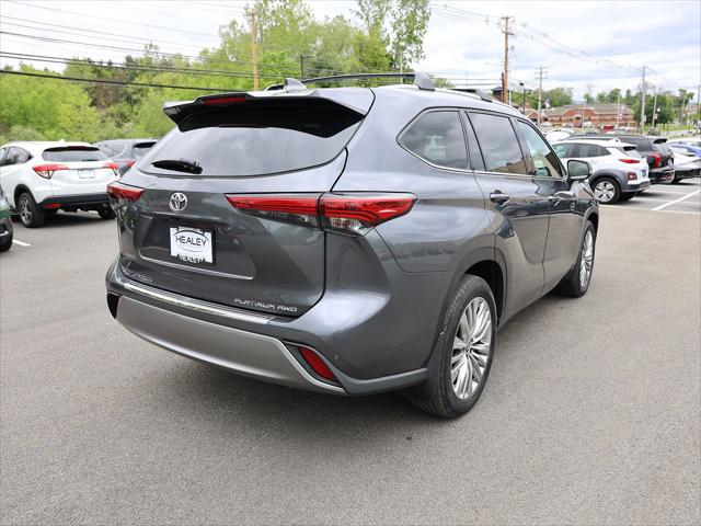 2023 Toyota Highlander Platinum