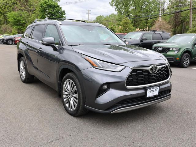 2023 Toyota Highlander Platinum for sale in FISHKILL, NY