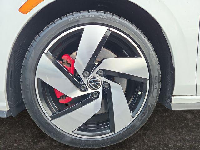 2022 Volkswagen Golf GTI 2.0T S