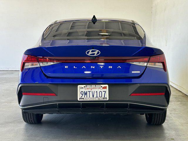2024 Hyundai Elantra Hybrid Blue