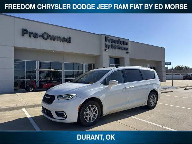 2022 Chrysler Pacifica Touring L for sale in Durant, OK