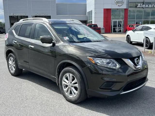 2016 Nissan Rogue SV for sale in Muncy, PA