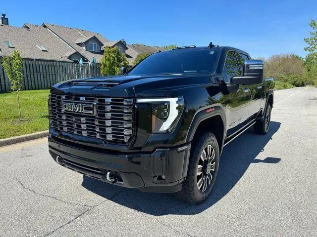 2026 GMC Sierra 2500HD Crew Cab, Standard Bed, Denali Ultimate, 4WD for sale in Crown Point, IN