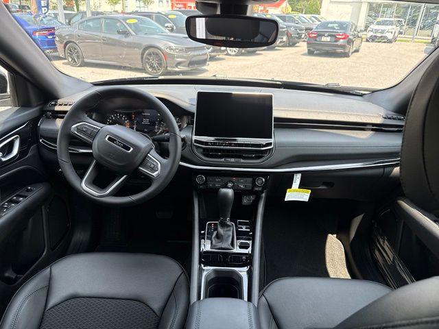 2026 Jeep Compass COMPASS LATITUDE ALTITUDE 4X4 2026 Jeep Compass COMPASS LATITUDE ALTITUDE 4X4