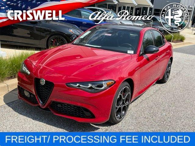 2026 Alfa Romeo Giulia GIULIA AWD 2026 Alfa Romeo Giulia GIULIA AWD