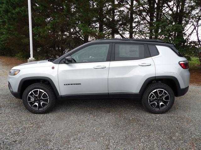 2026 Jeep Compass COMPASS TRAILHAWK 4X4 2026 Jeep Compass COMPASS TRAILHAWK 4X4