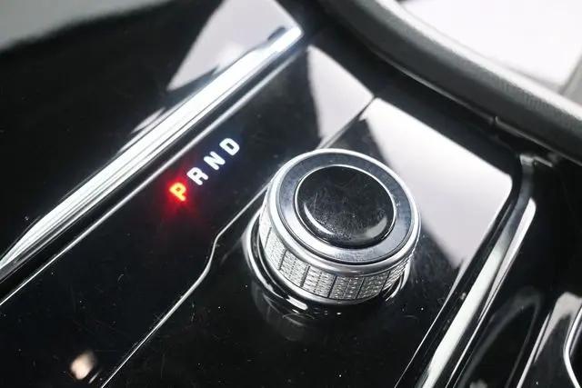 2023 Jeep Grand Cherokee L Laredo 4x4