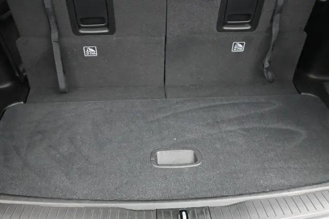 2023 Jeep Grand Cherokee L Laredo 4x4