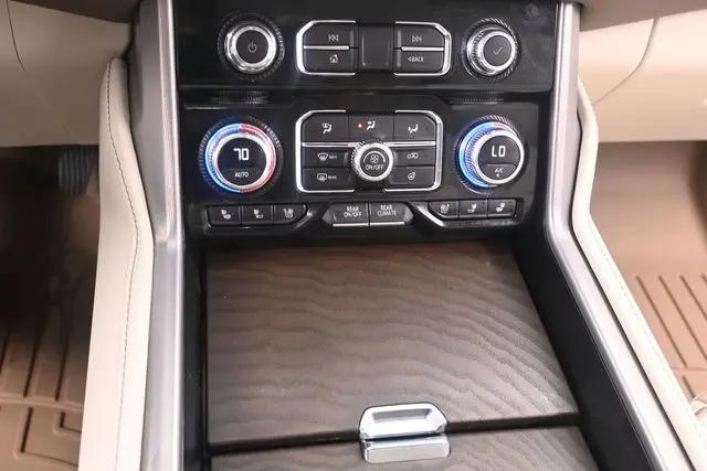 2024 GMC Yukon XL 4WD Denali