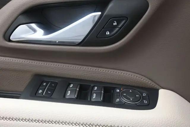 2024 GMC Yukon XL 4WD Denali