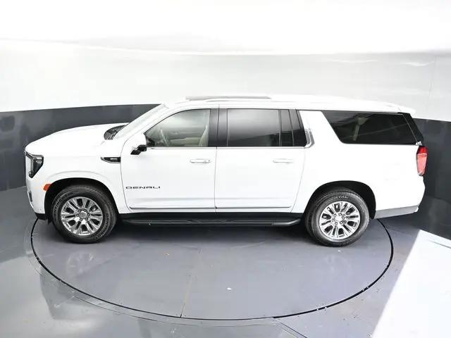 2024 GMC Yukon XL 4WD Denali