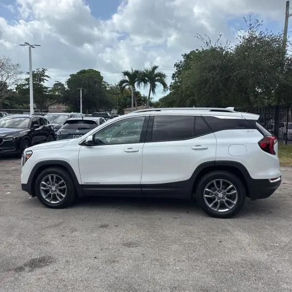 2022 GMC Terrain FWD SLT